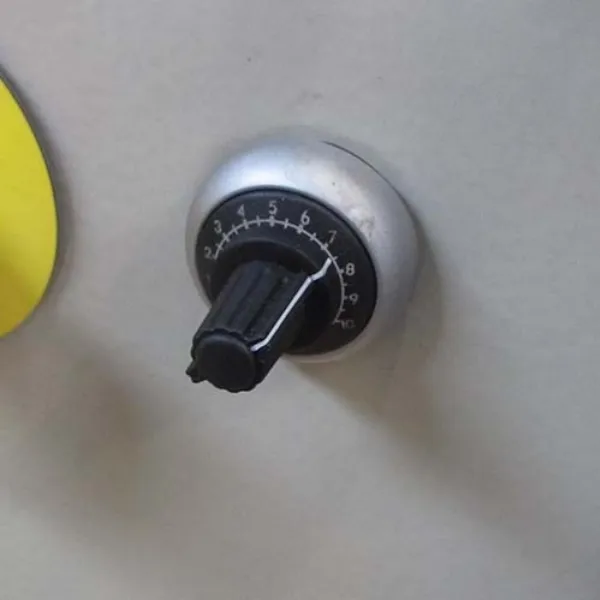 Regulador de caudal de la bomba de dosificación Filamós DC 200